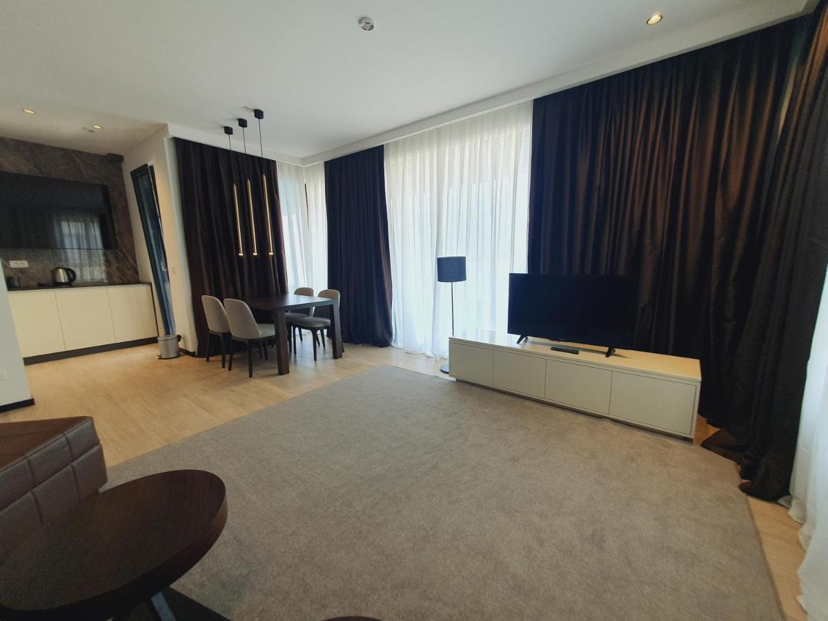 Prestige Central Apartments - Rafailovici Будва Экстерьер фото